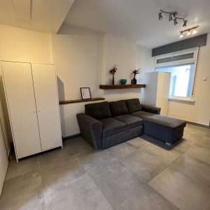 image00025-min image00025-min